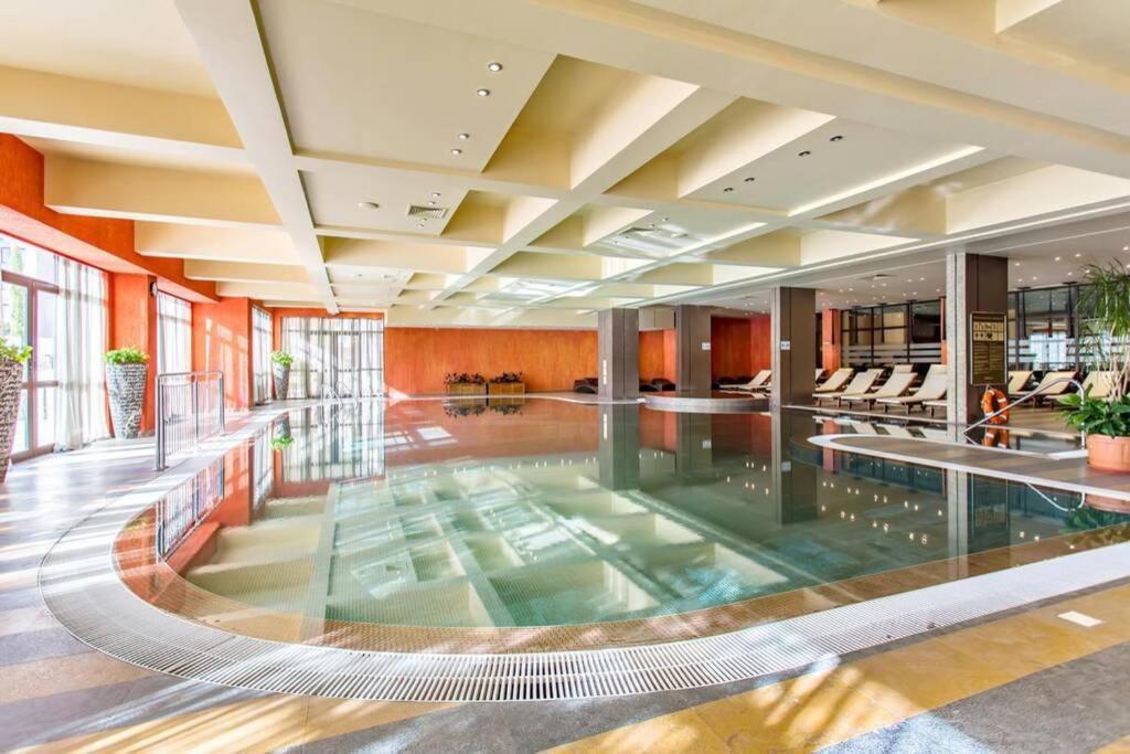 Barcelo Royal - Prestige Apartment *